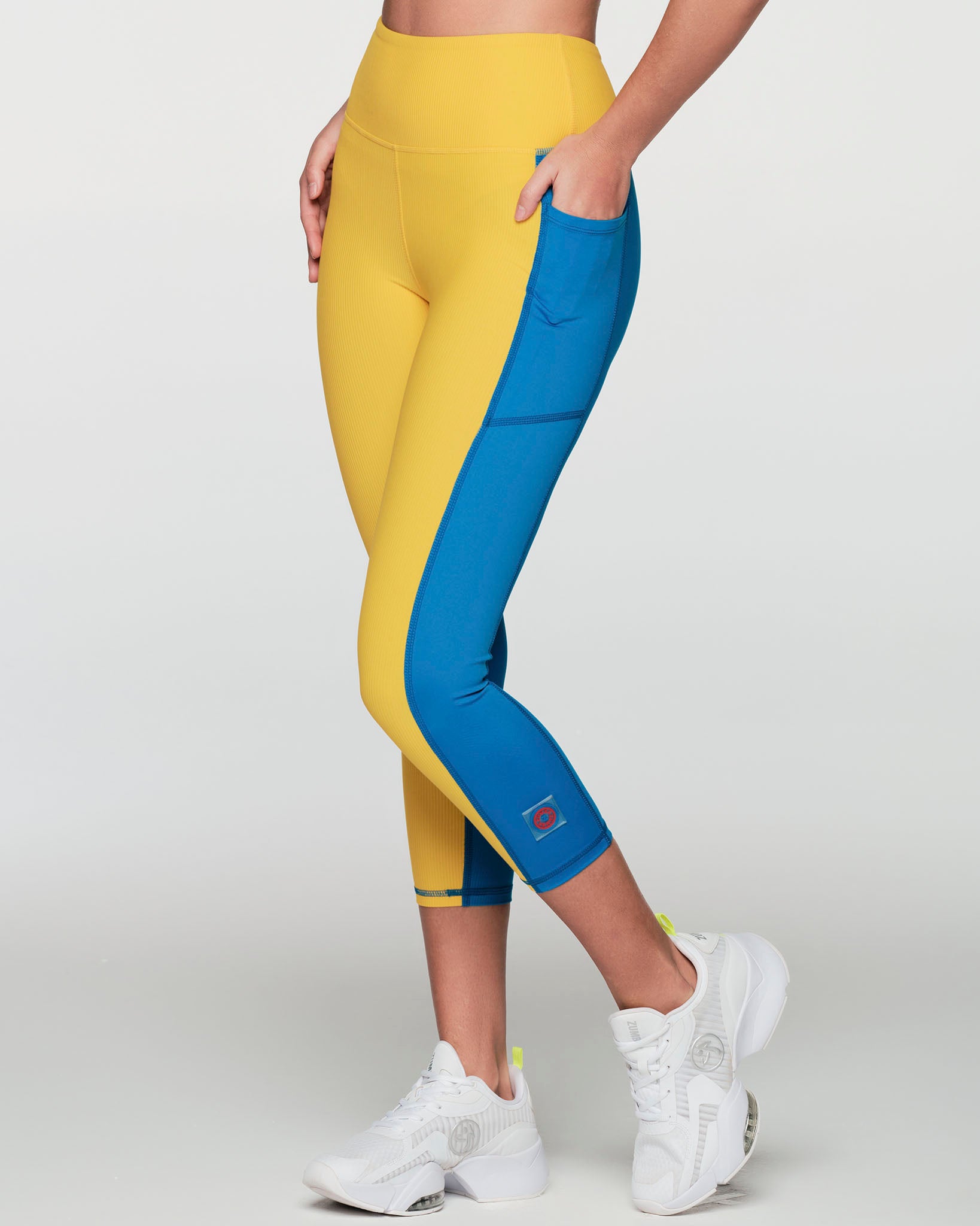 Zumba Crop Leggings size outlet Small