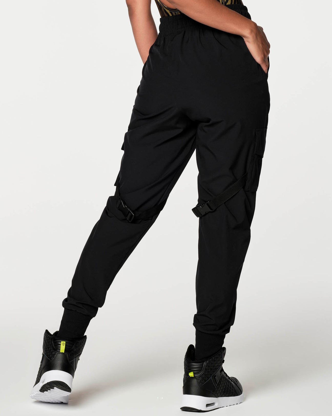 ZUMBA CARGO PANTS~Converts to Capri w Side Snaps~Feel the Music